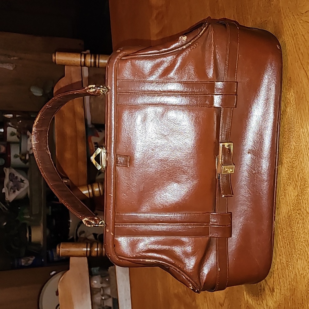 Vintage Lou Taylor Tan Leather Bag